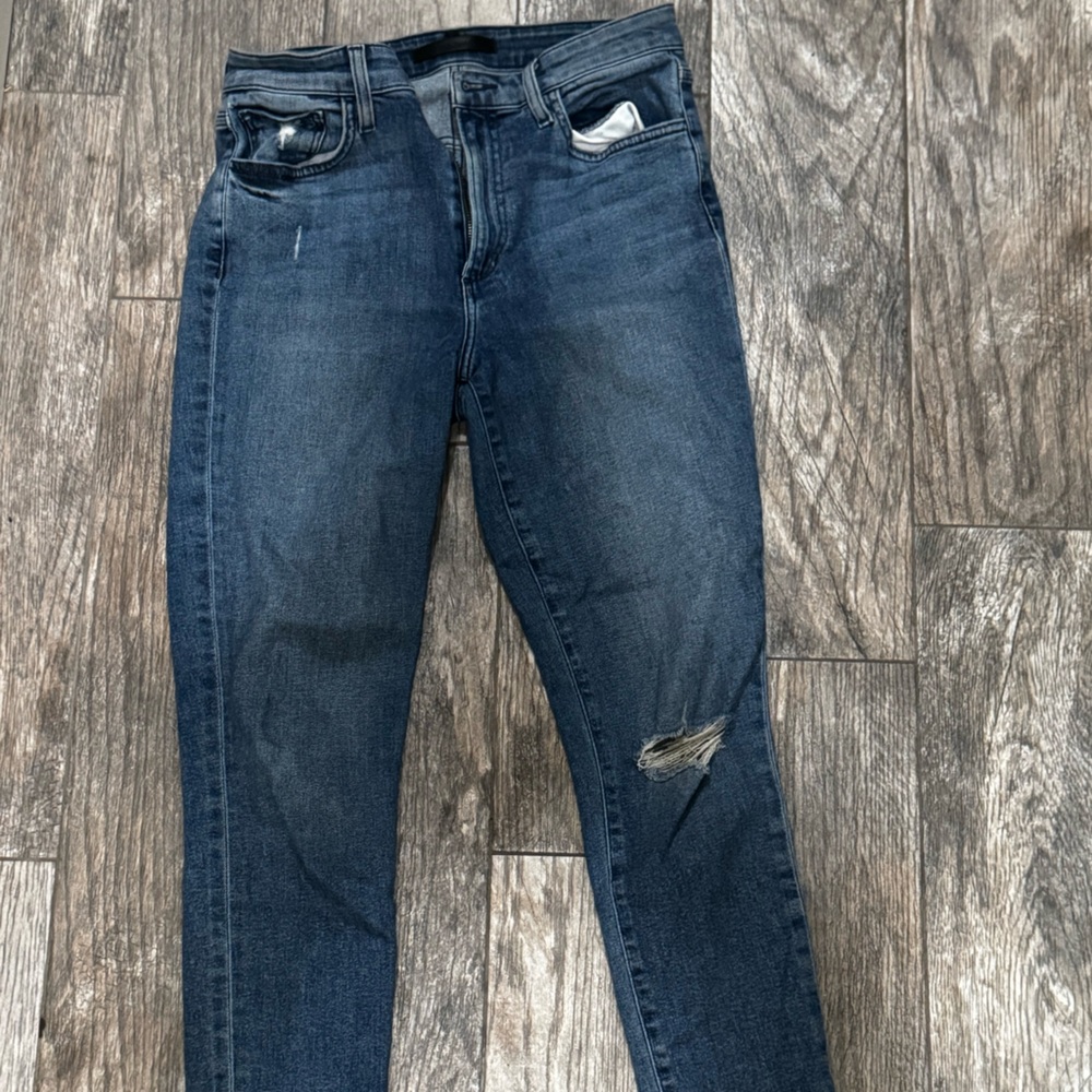 JOE’S MID RISE JEANS